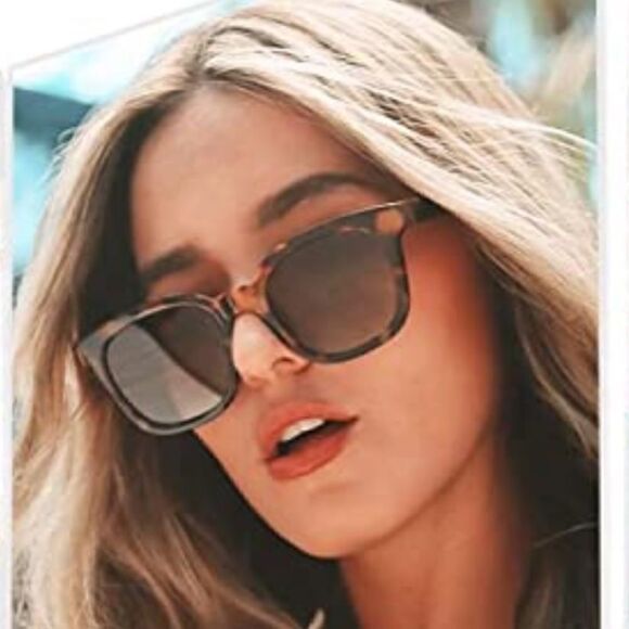 Square Frame Trendy Sunglasses  - Picture 1 of 5